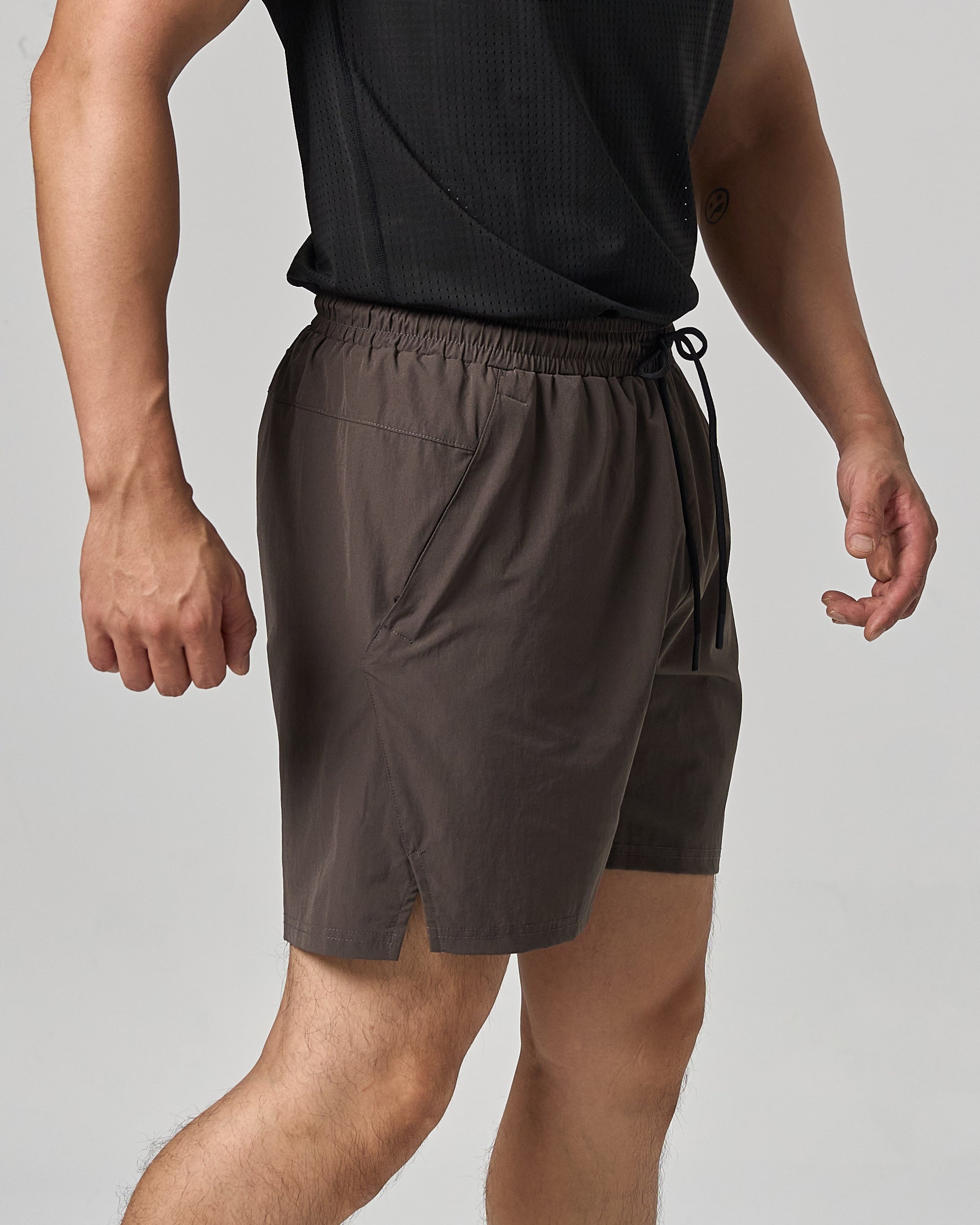4-way Side Slit Stretch Shorts