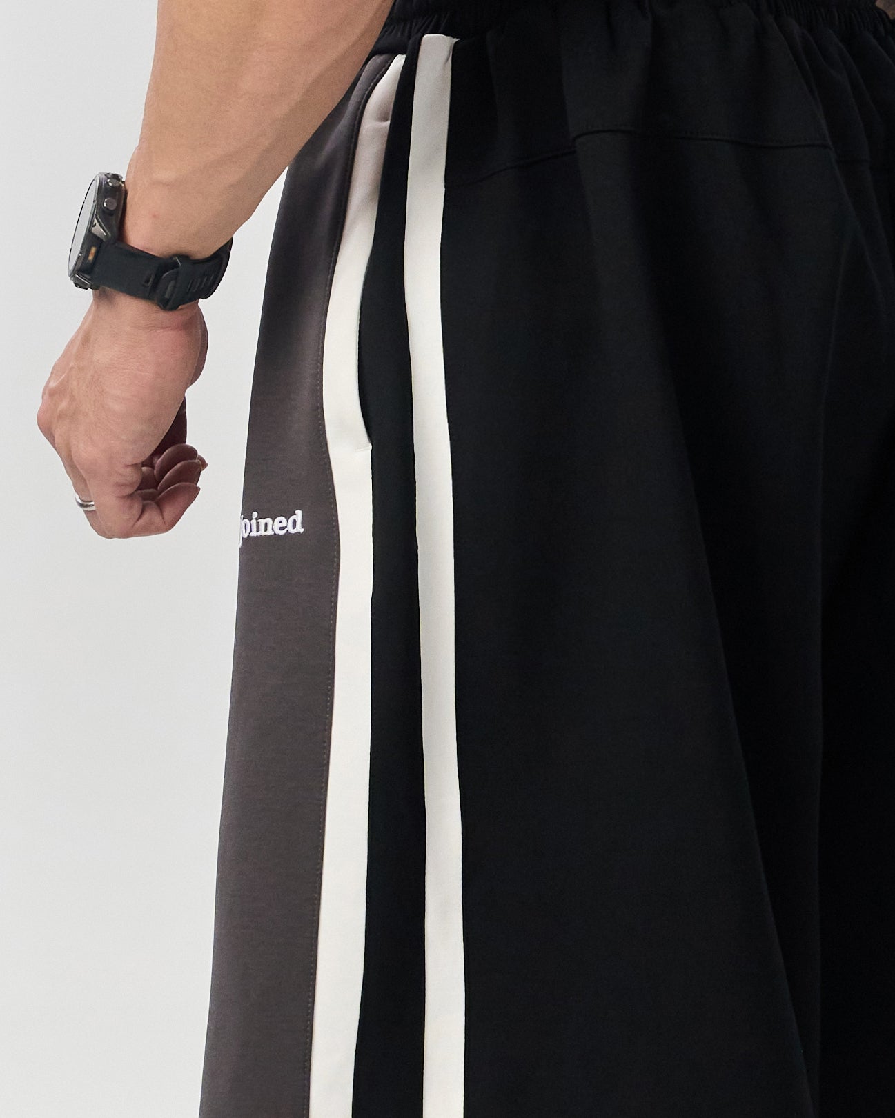 Color_Black