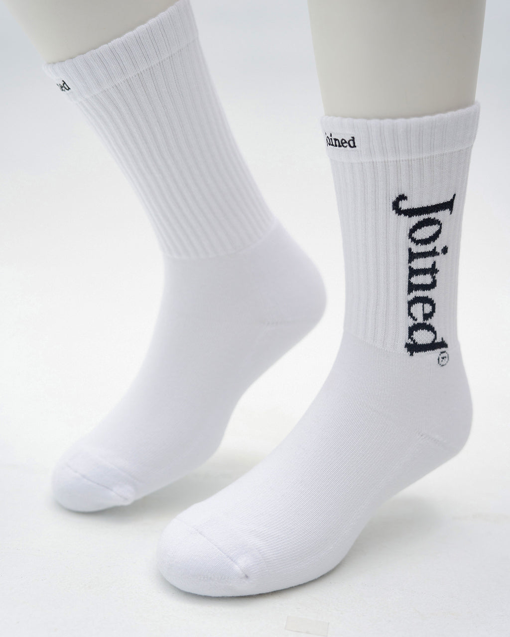 Font Crew Socks