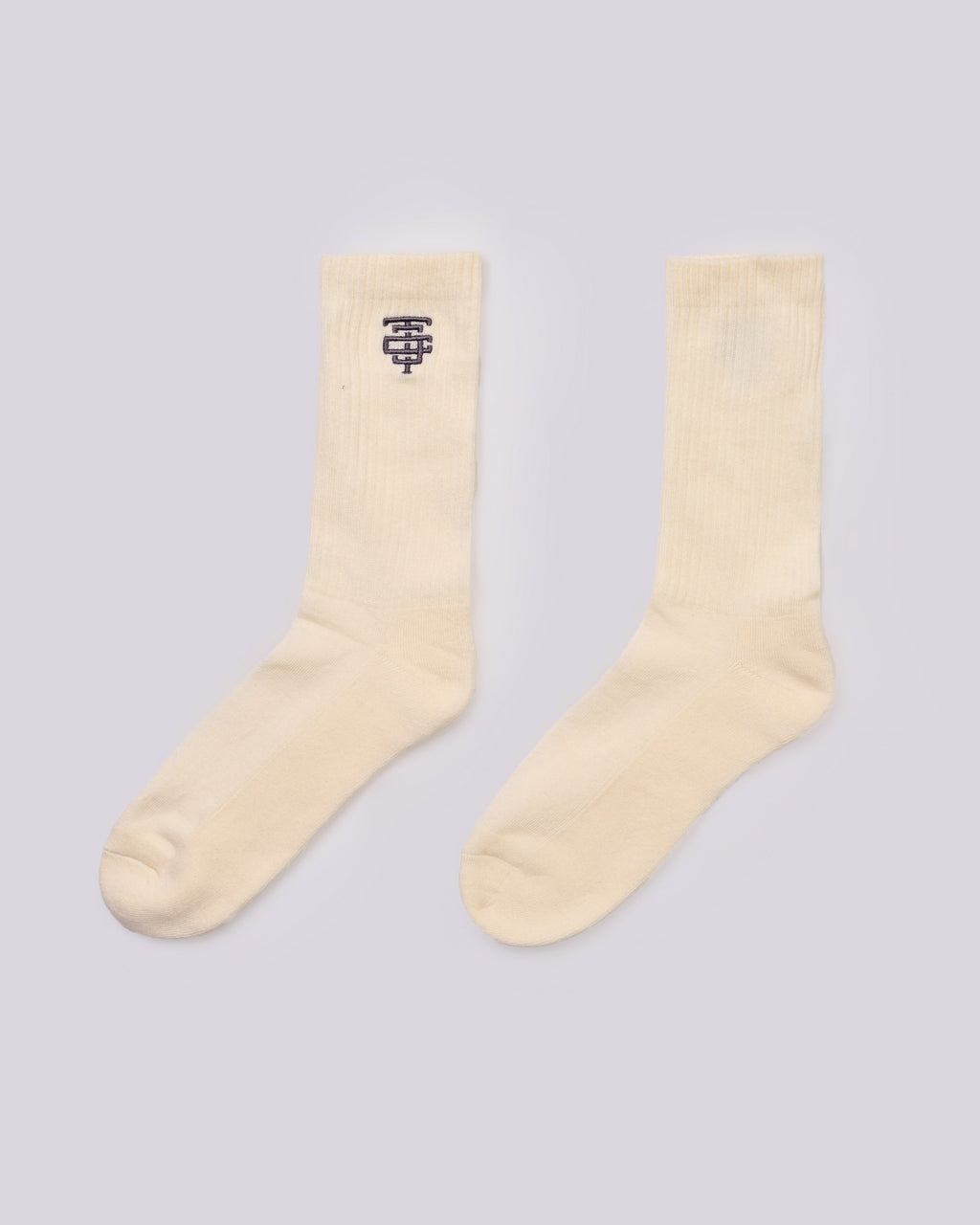 color_dusty purple / off white