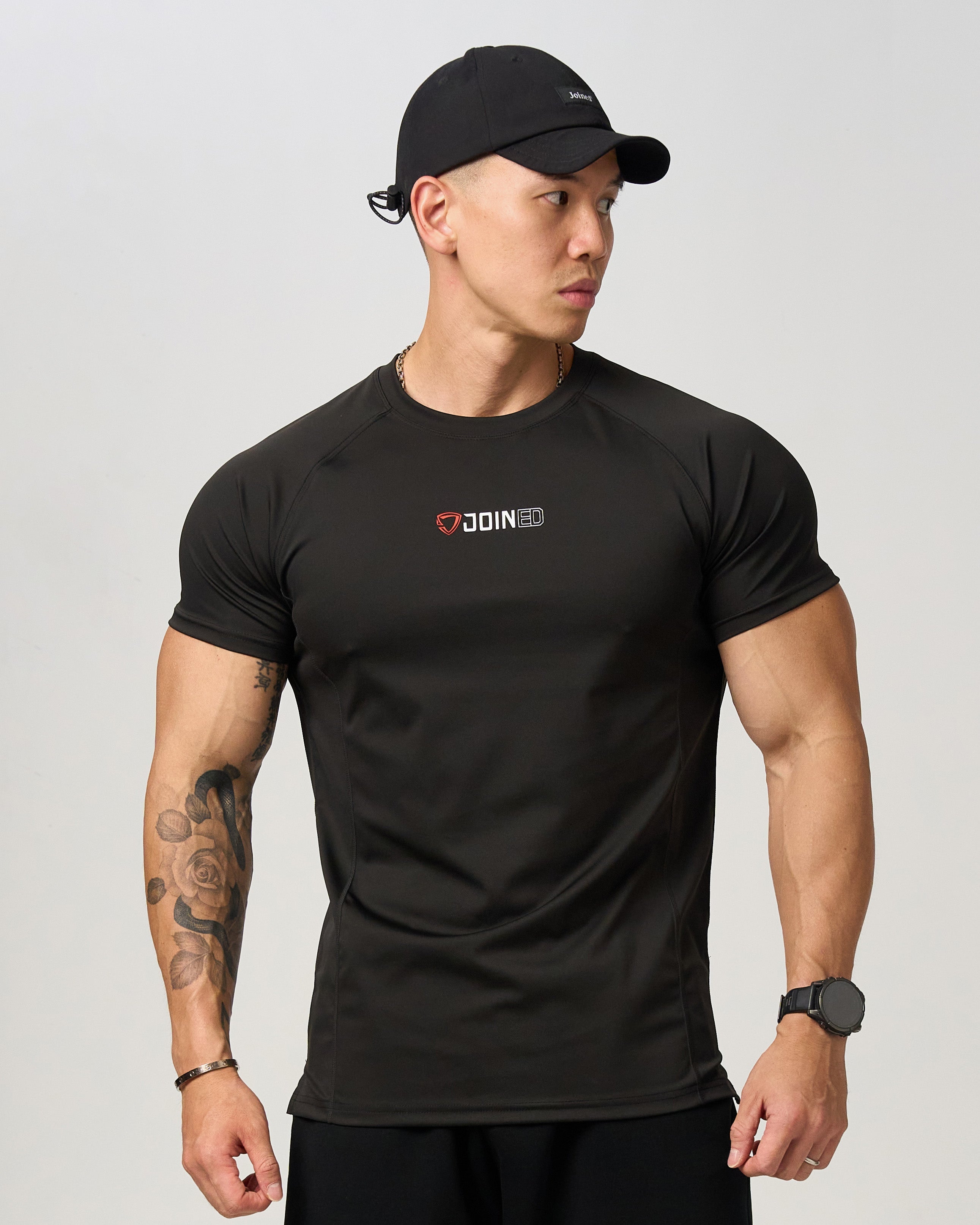 Full Logo Form-Fit Top