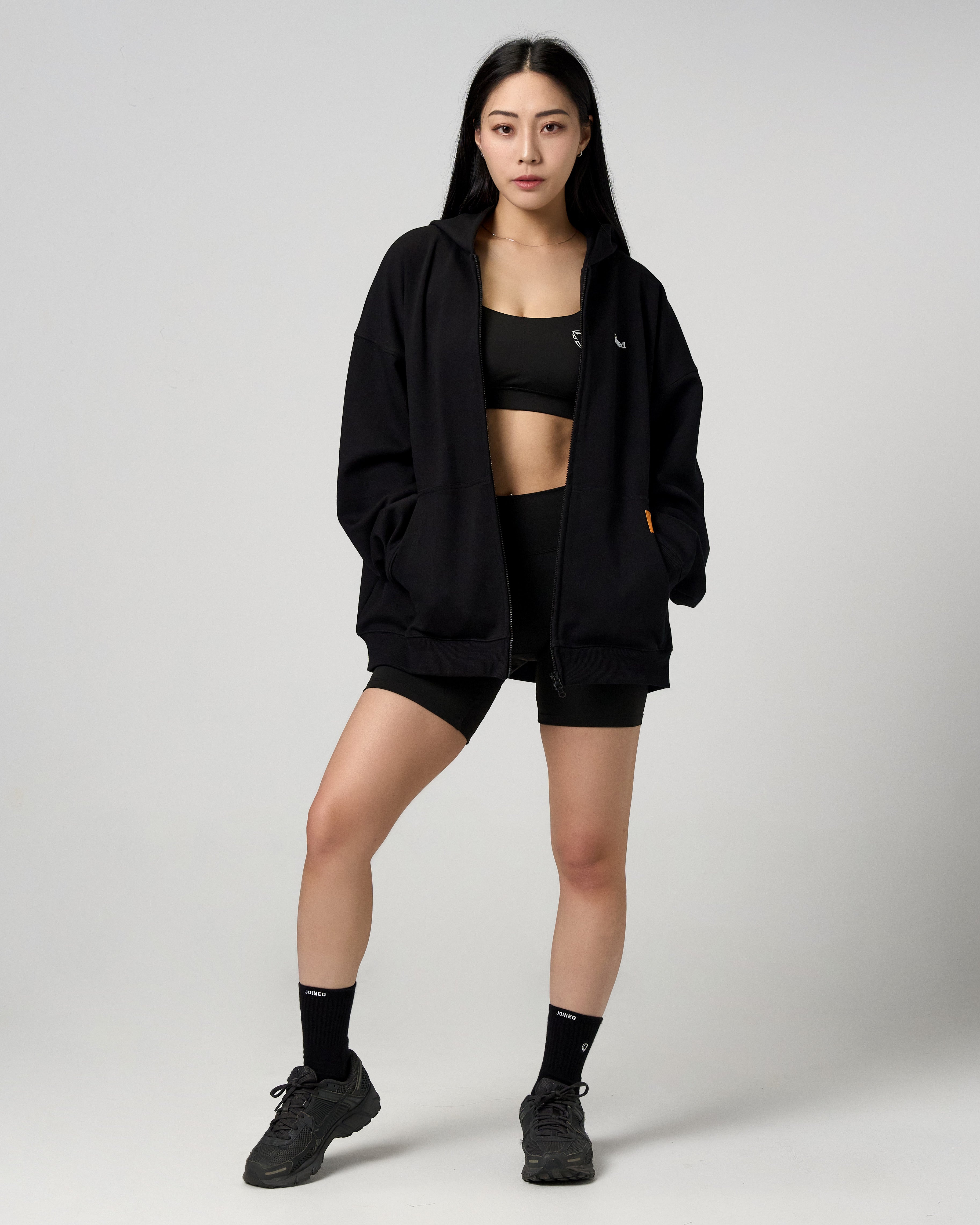 color_Black