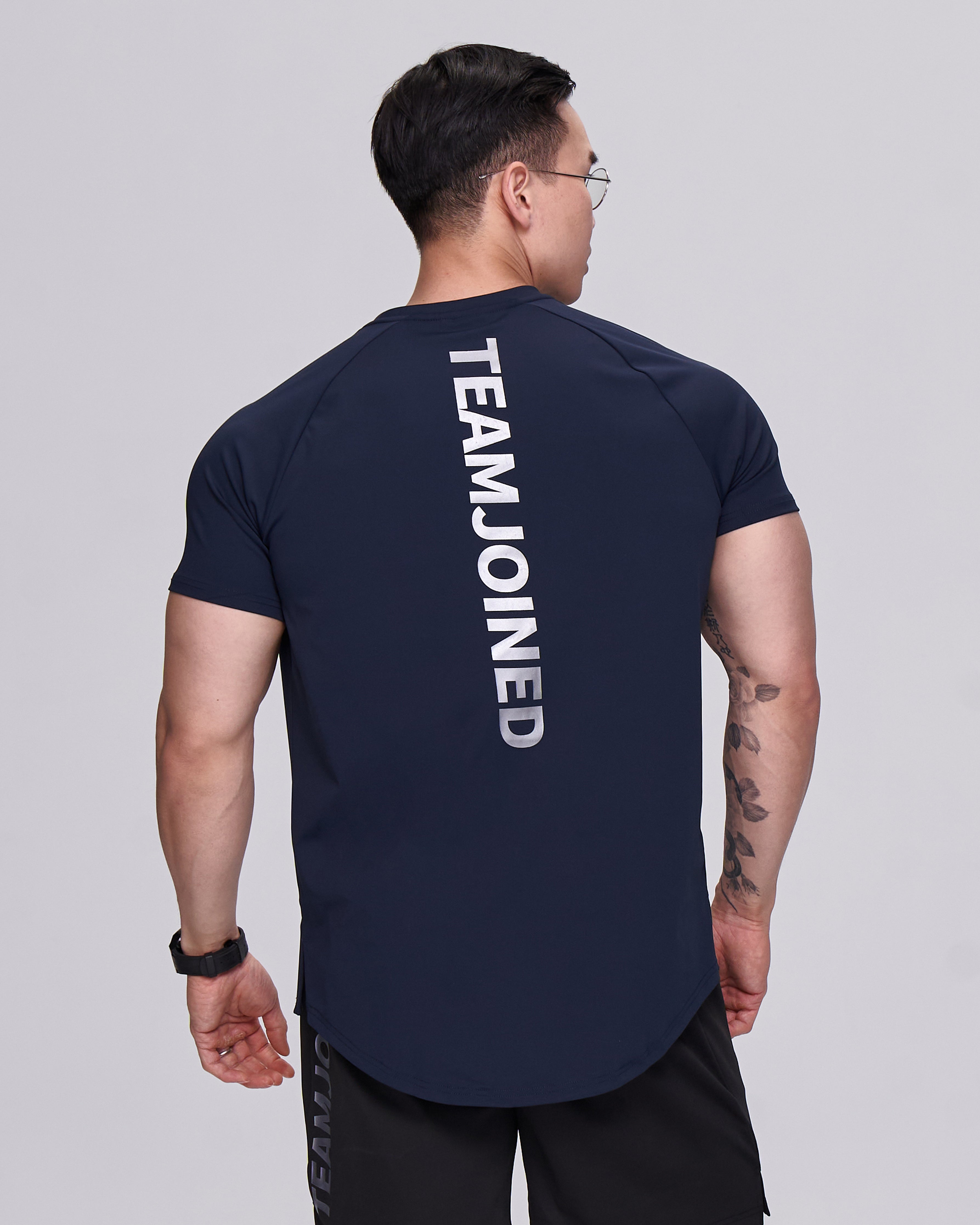 color_silver/dark blue