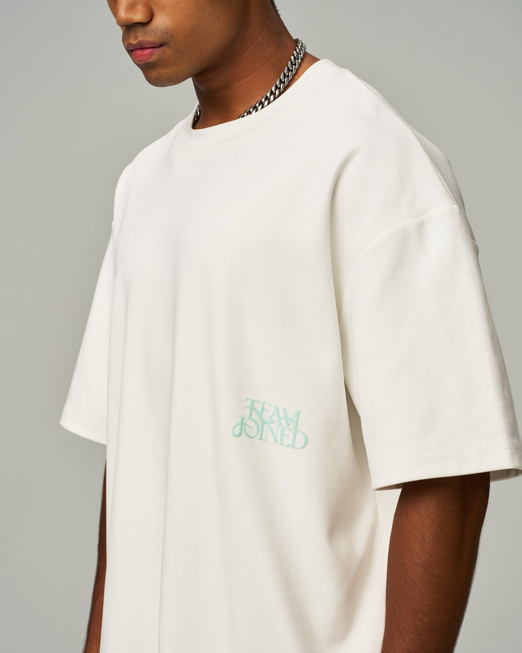 color_Teal Blue/White