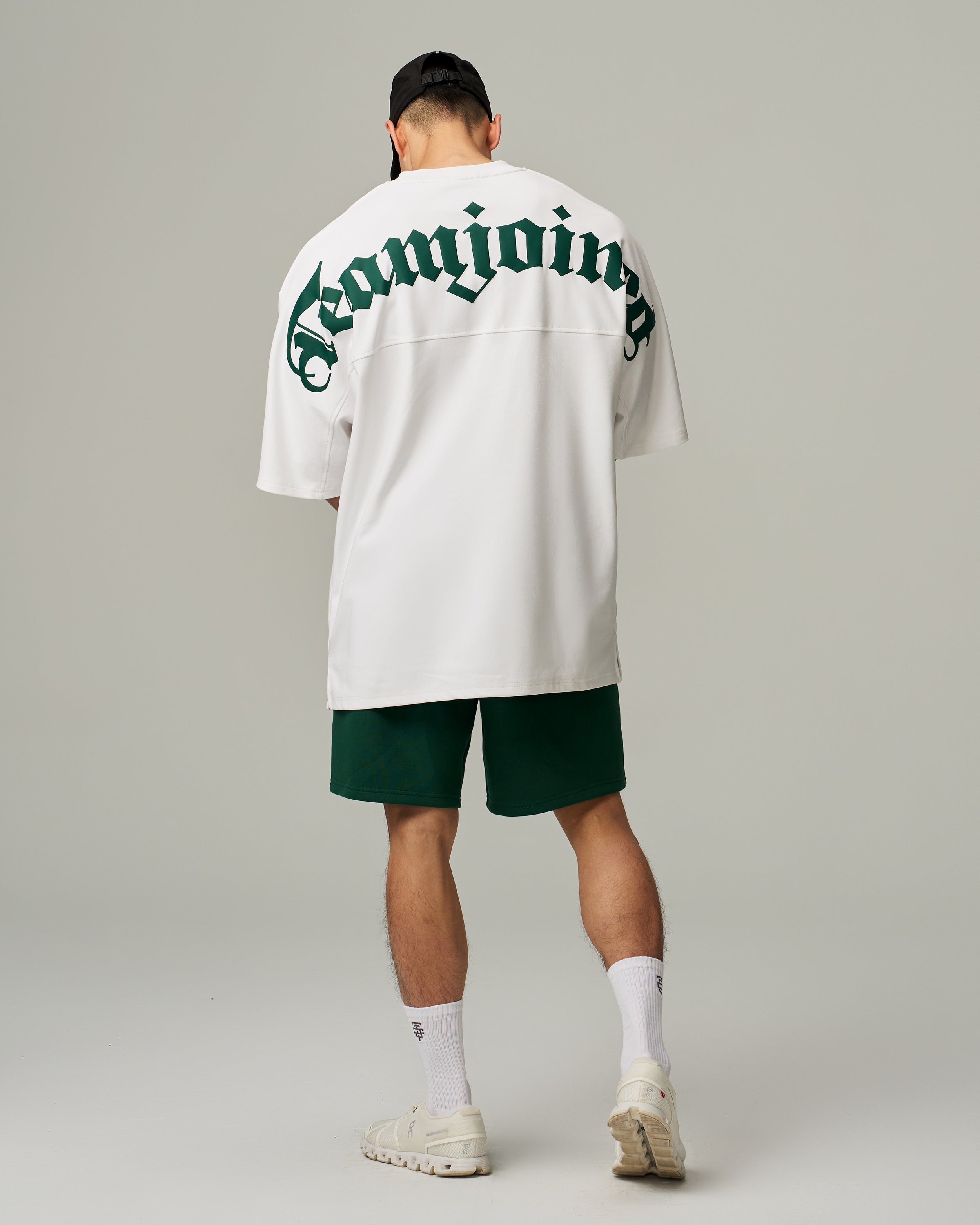 color_Cream/Dark Green