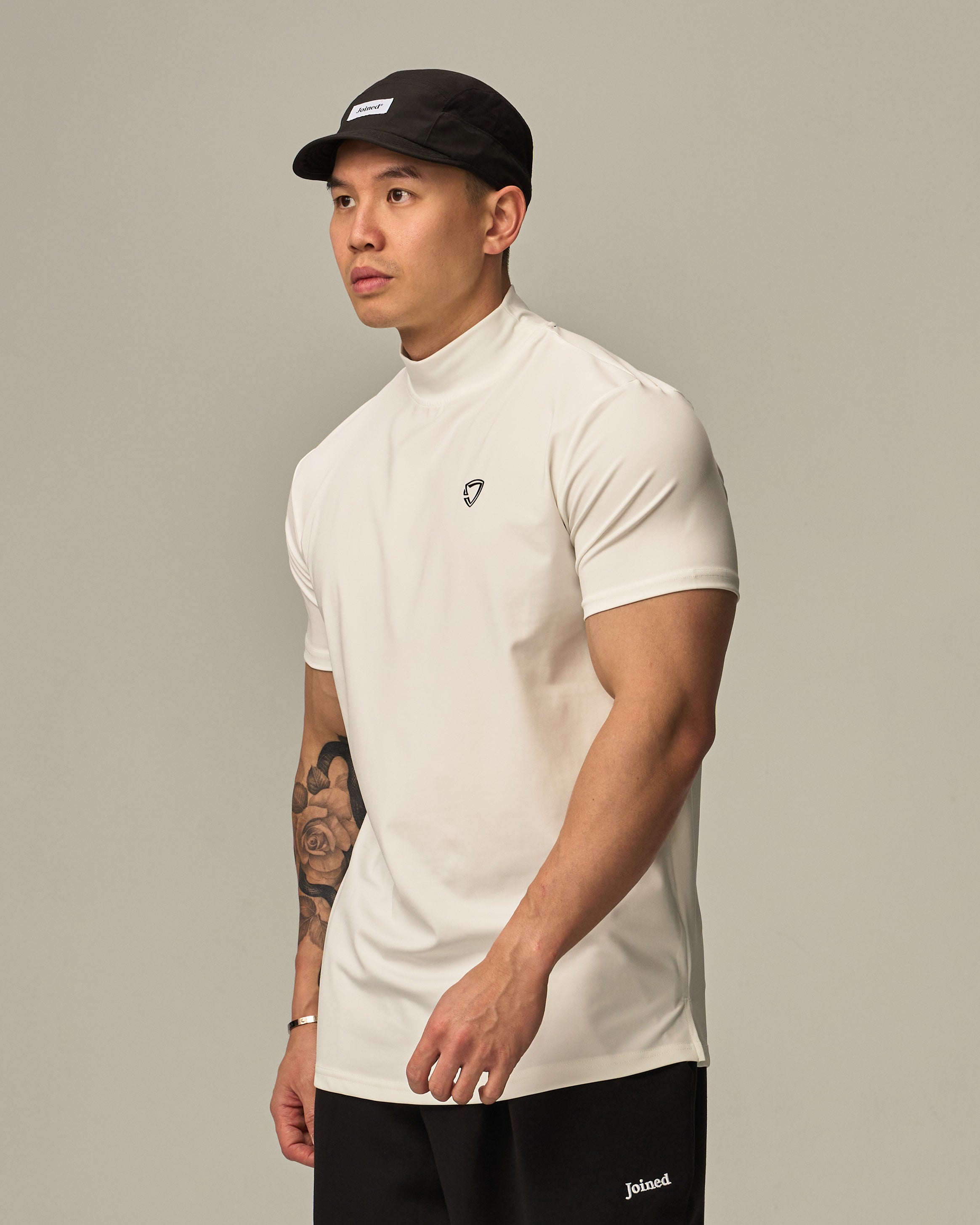 Adapt Turtle Neck Muscle Top