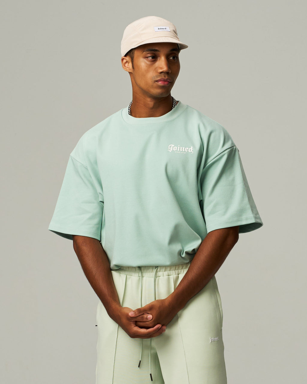 color_Teal Blue/White