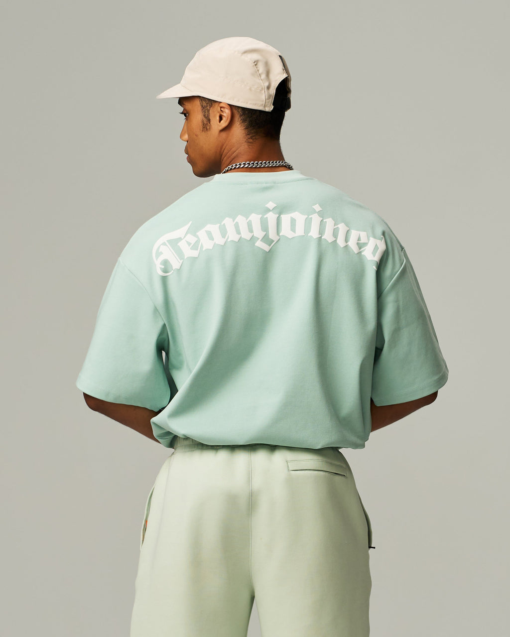 color_Teal Blue/White