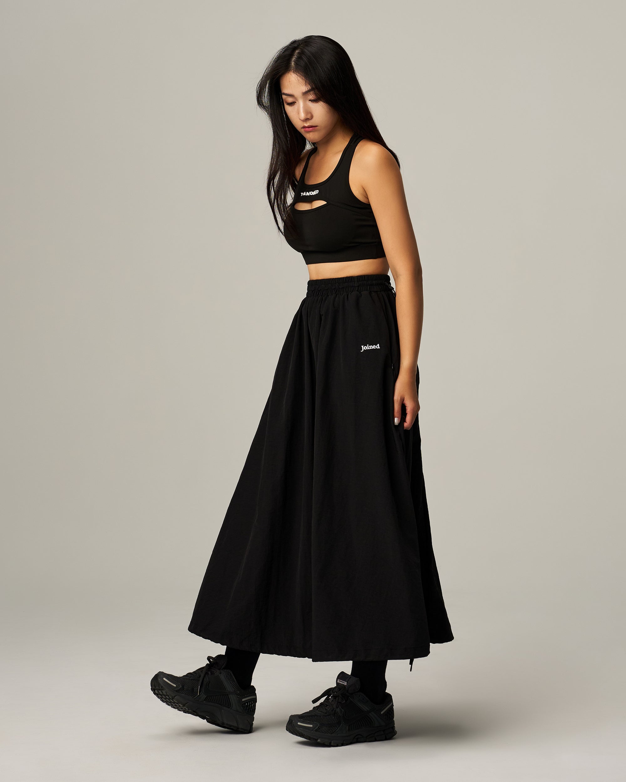 color_Black