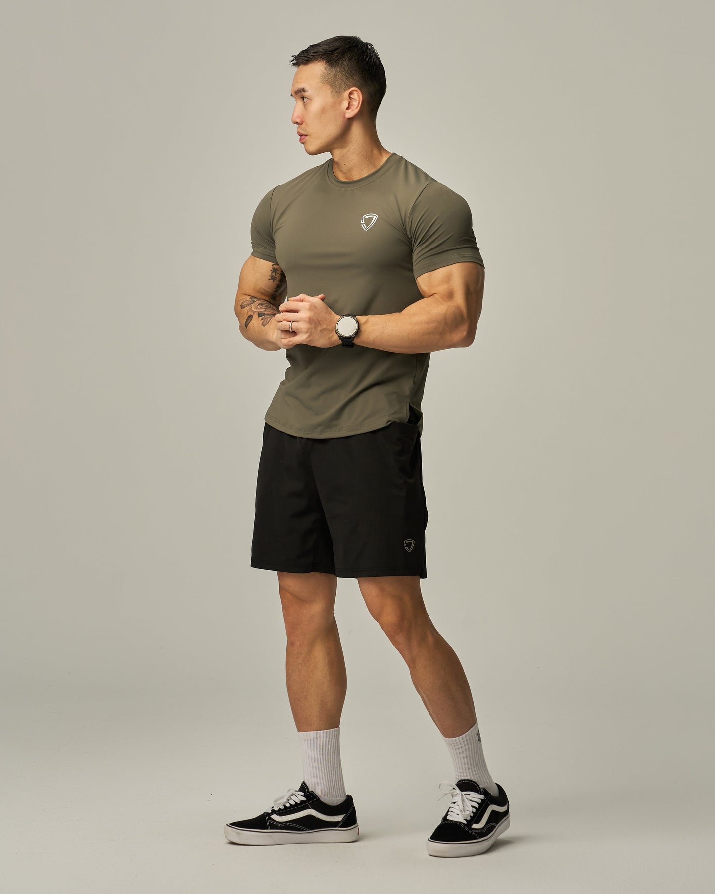 Badge Train Performance Tee