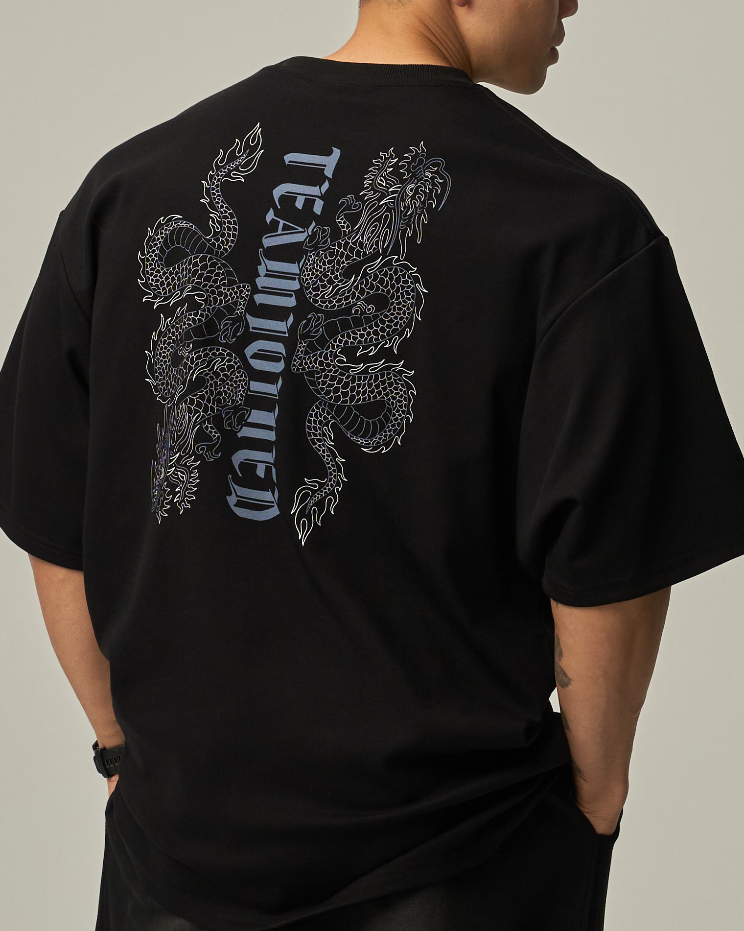 Dragon Extra Oversized