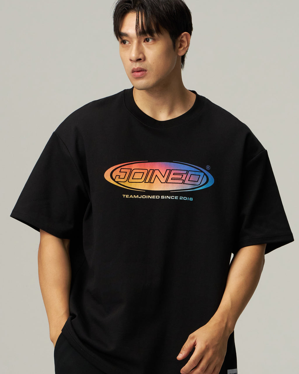 25 Aurora Graphic Oversized