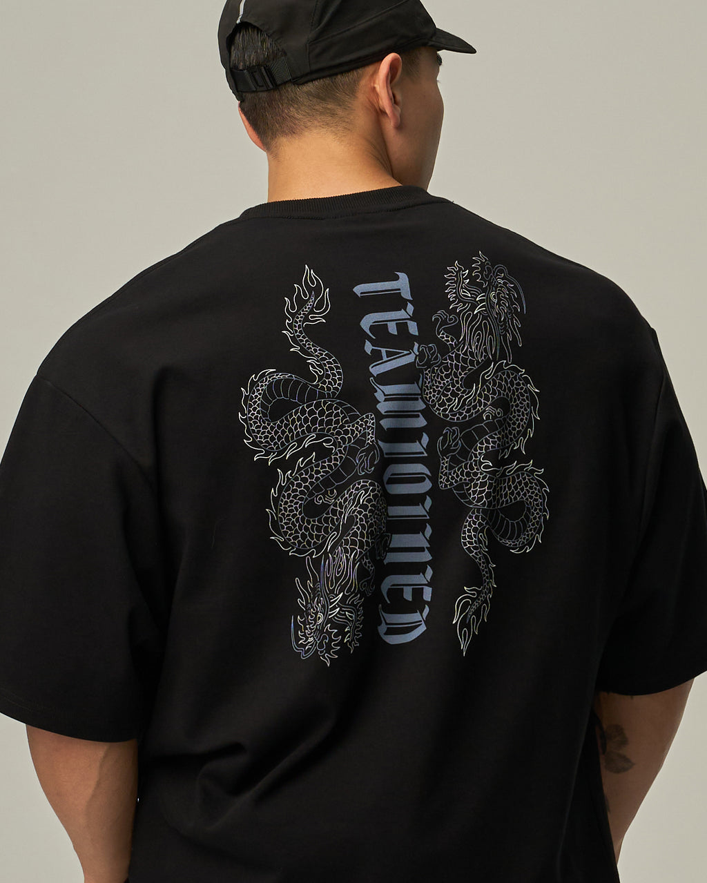 Dragon Extra Oversized