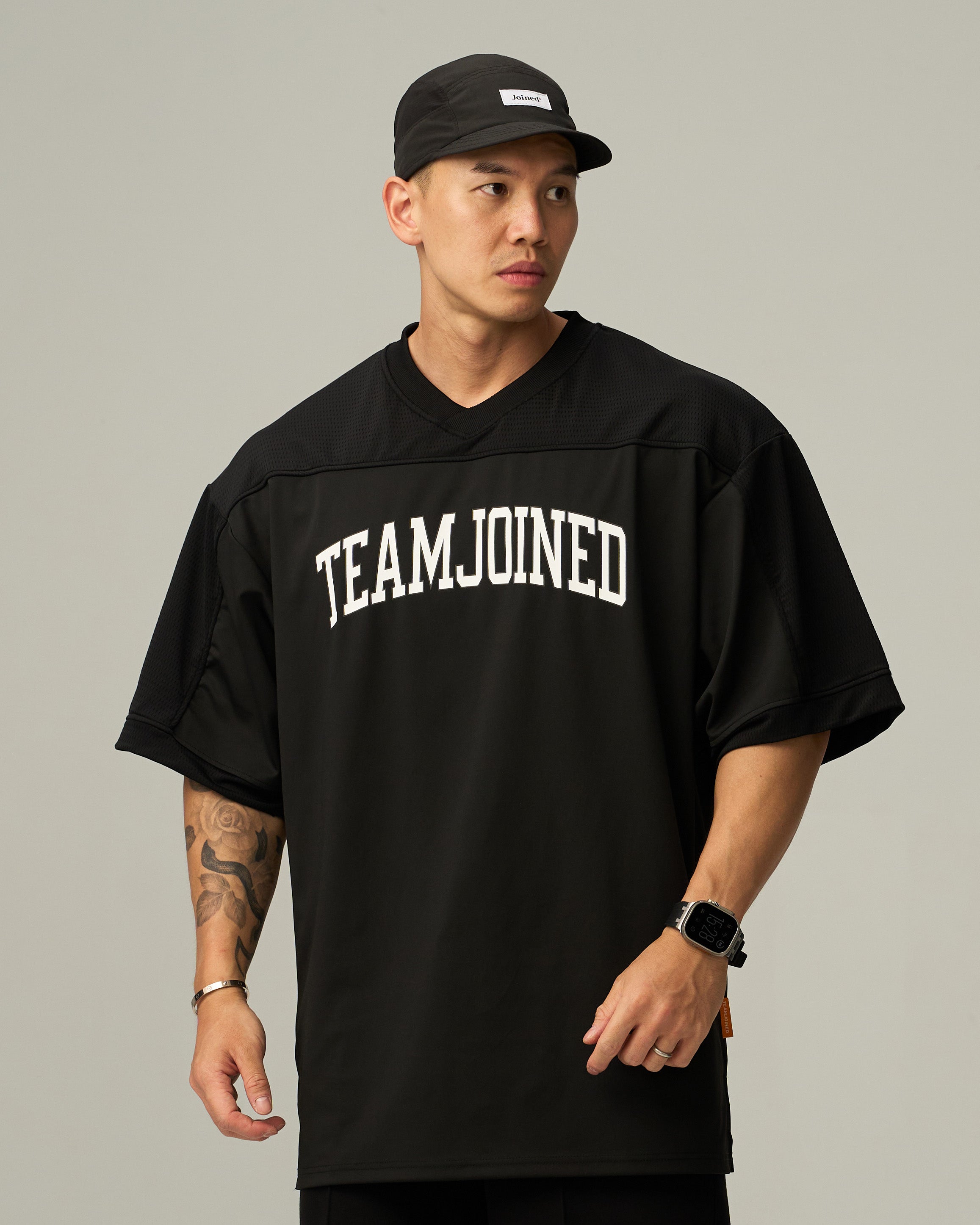 Arch logo Adapt Oversized Jersey