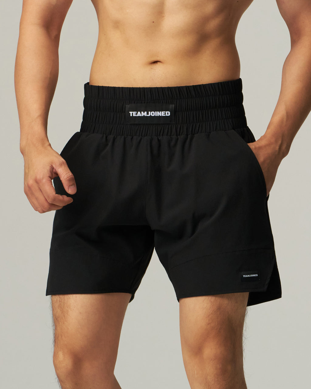 RING Side Slit Stretch Shorts