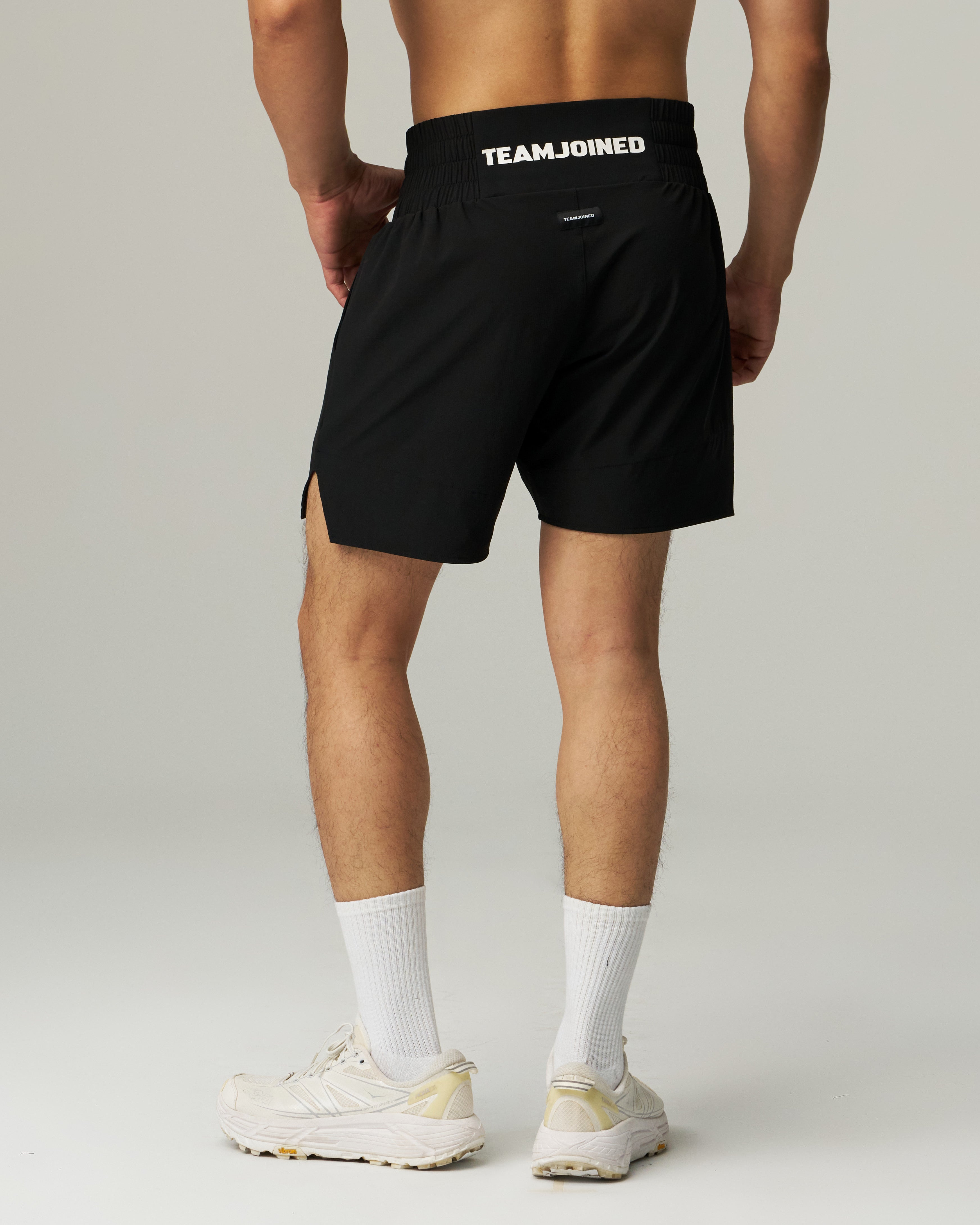 RING Side Slit Stretch Shorts