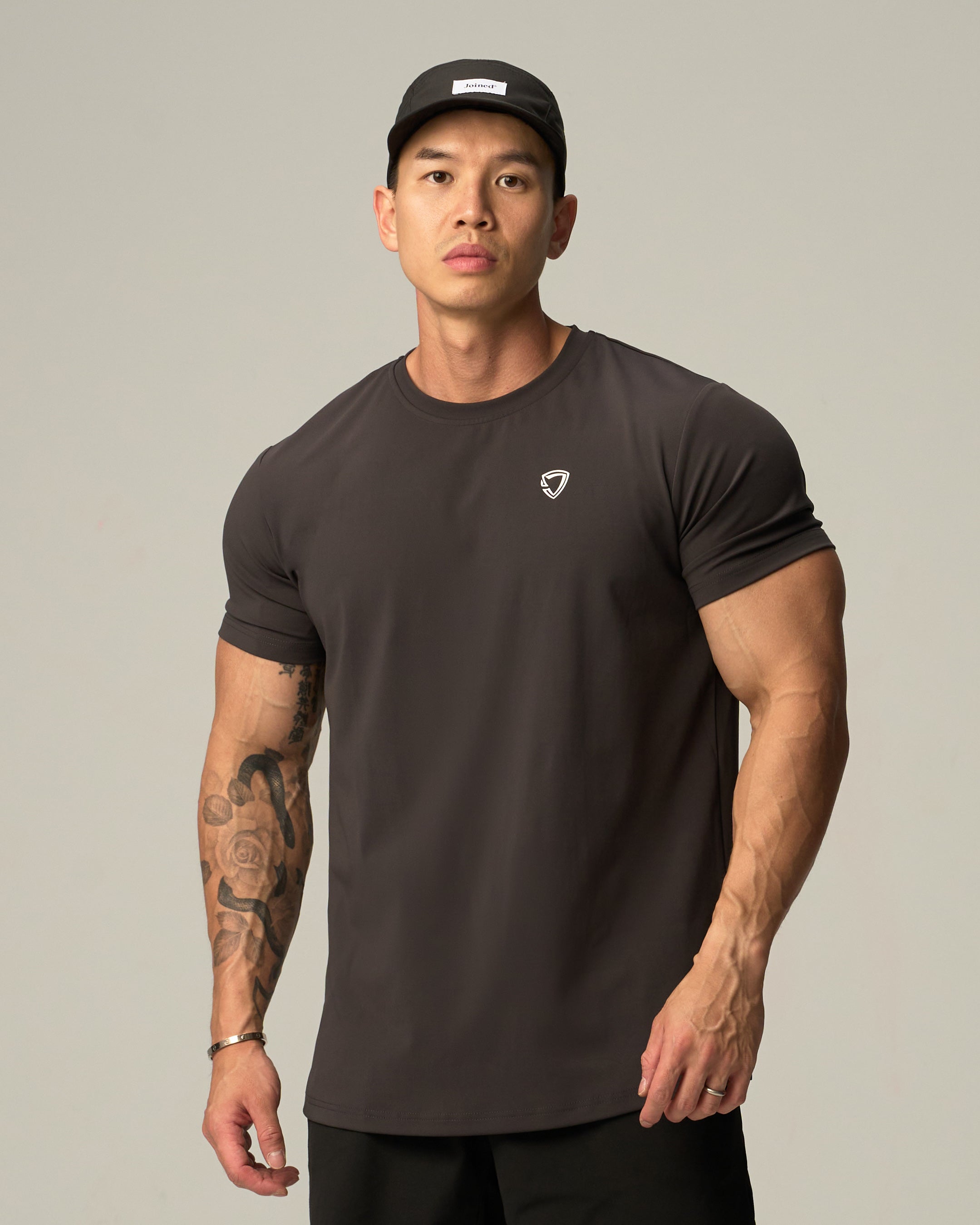 Adapt Flat Sleeves Muscle Top