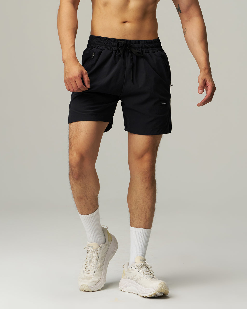 Stride Side Slit Stretch Shorts