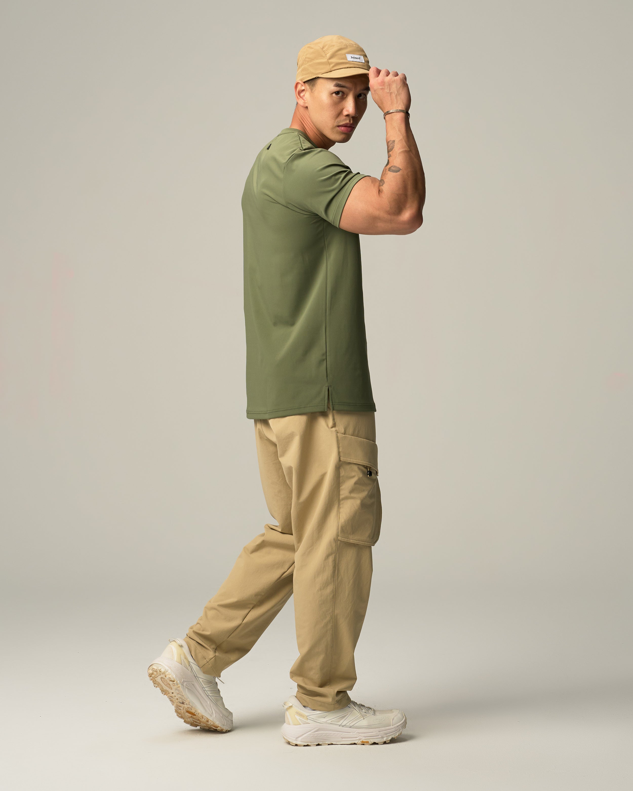 Adapt Flat Sleeves Muscle Top