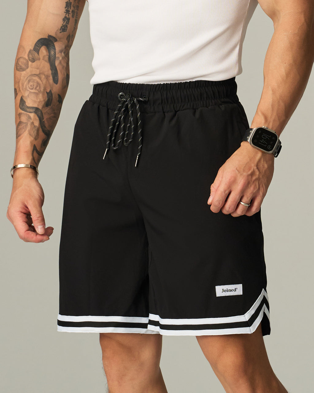 4-way Ribbon Side Slit Stretch Shorts