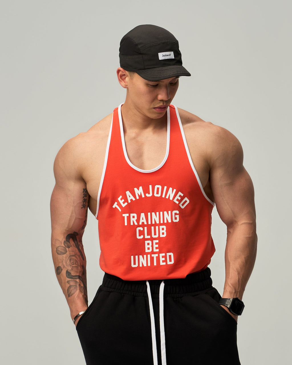 color_White / Orange